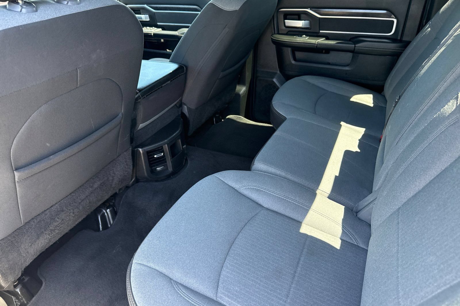Used 2024 RAM 3500 Big Horn AWD/4WD image 13