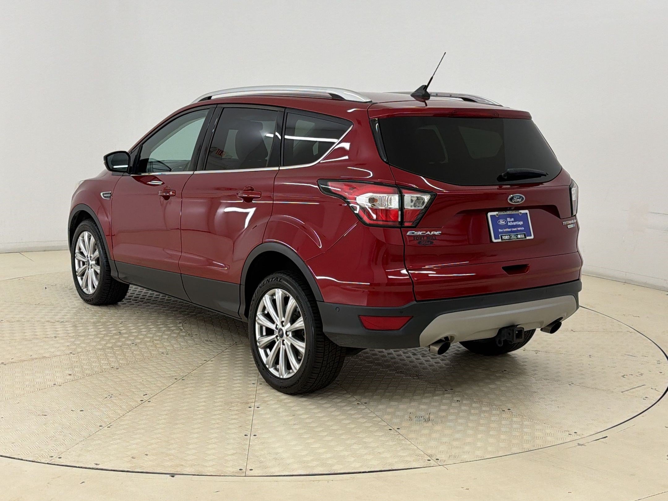 Certified 2018 Ford Escape Titanium w/ Ford Safe & Smart Package AWD/4WD image 3