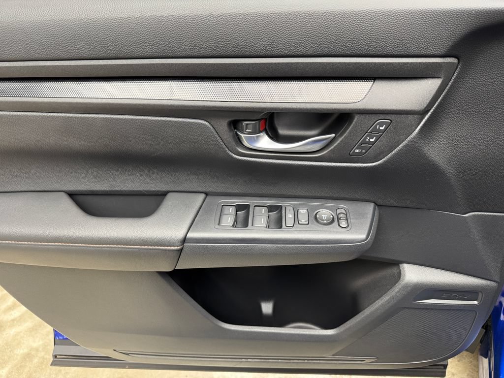 Used 2024 Honda CR-V Sport-L image 11