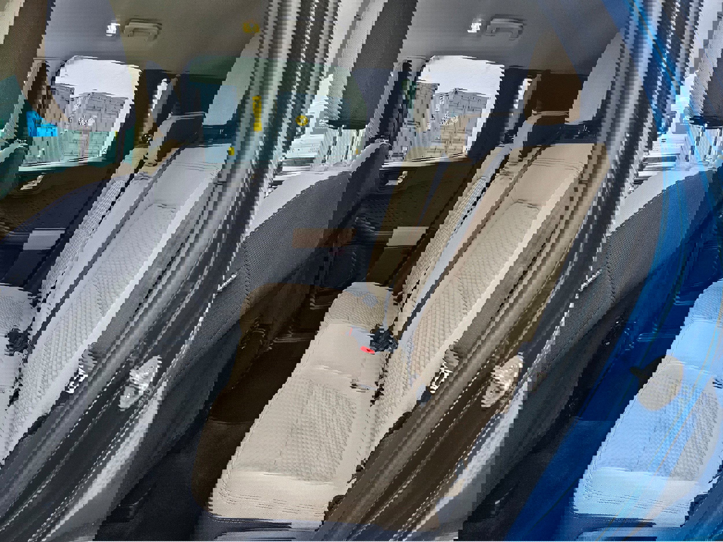 Certified 2020 Ford Escape SE image 10