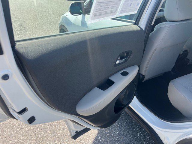 Used 2019 Honda HR-V LX image 22