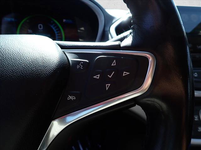 Used 2018 Chevrolet Volt LT w/ Comfort Package FWD image 16