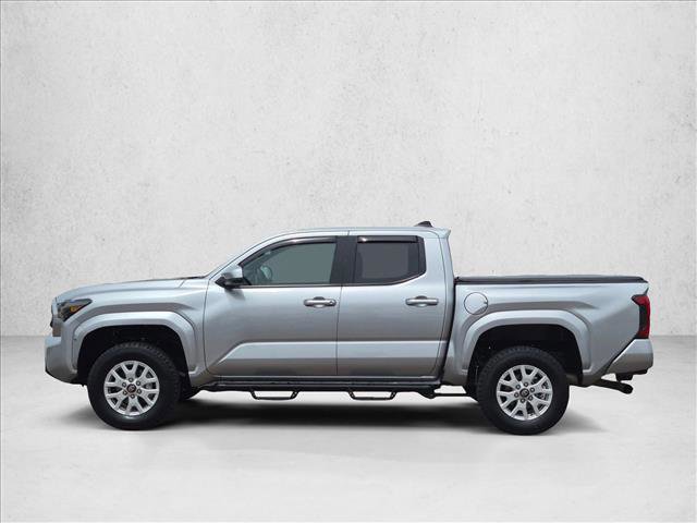 Used 2024 Toyota Tacoma SR5 AWD/4WD image 8