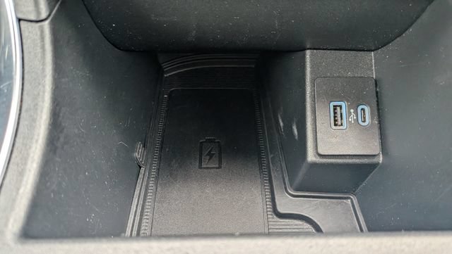 Certified 2023 Ford Edge Titanium AWD/4WD image 34