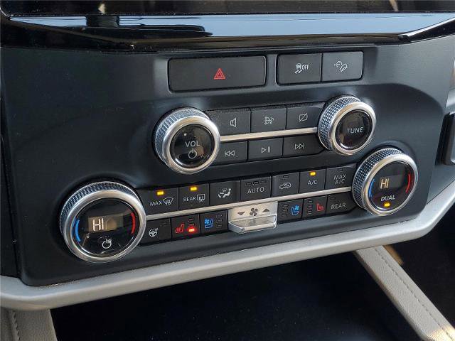 Certified 2023 Ford Expedition Max XLT image 27