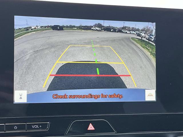 Used 2023 Toyota Venza XLE image 22