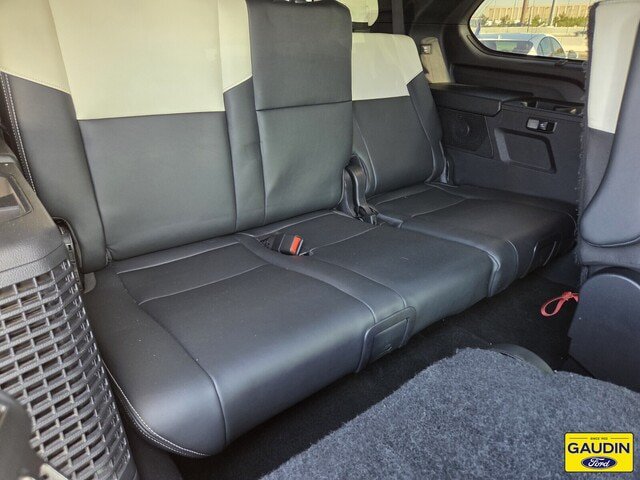 Used 2023 Toyota Sequoia Capstone AWD/4WD image 15