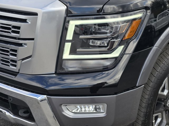 Used 2024 Nissan Titan Platinum Reserve w/ Moonroof Package image 9