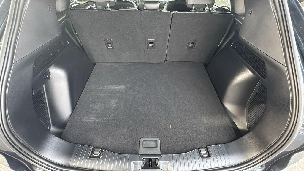 Certified 2022 Ford Escape SEL image 24