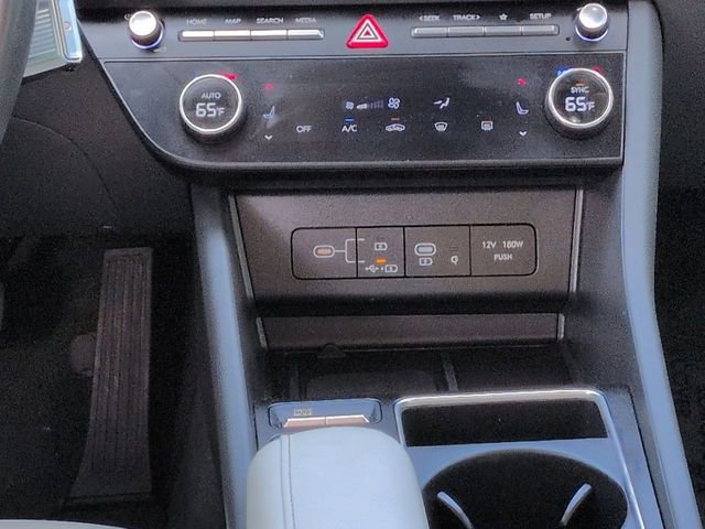 Used 2024 Hyundai Sonata SEL w/ Convenience Package image 18