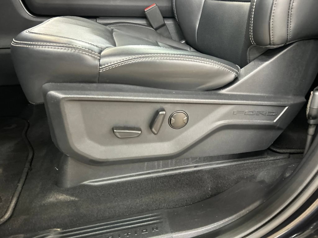 Certified 2025 Ford Expedition Max Platinum AWD/4WD image 12