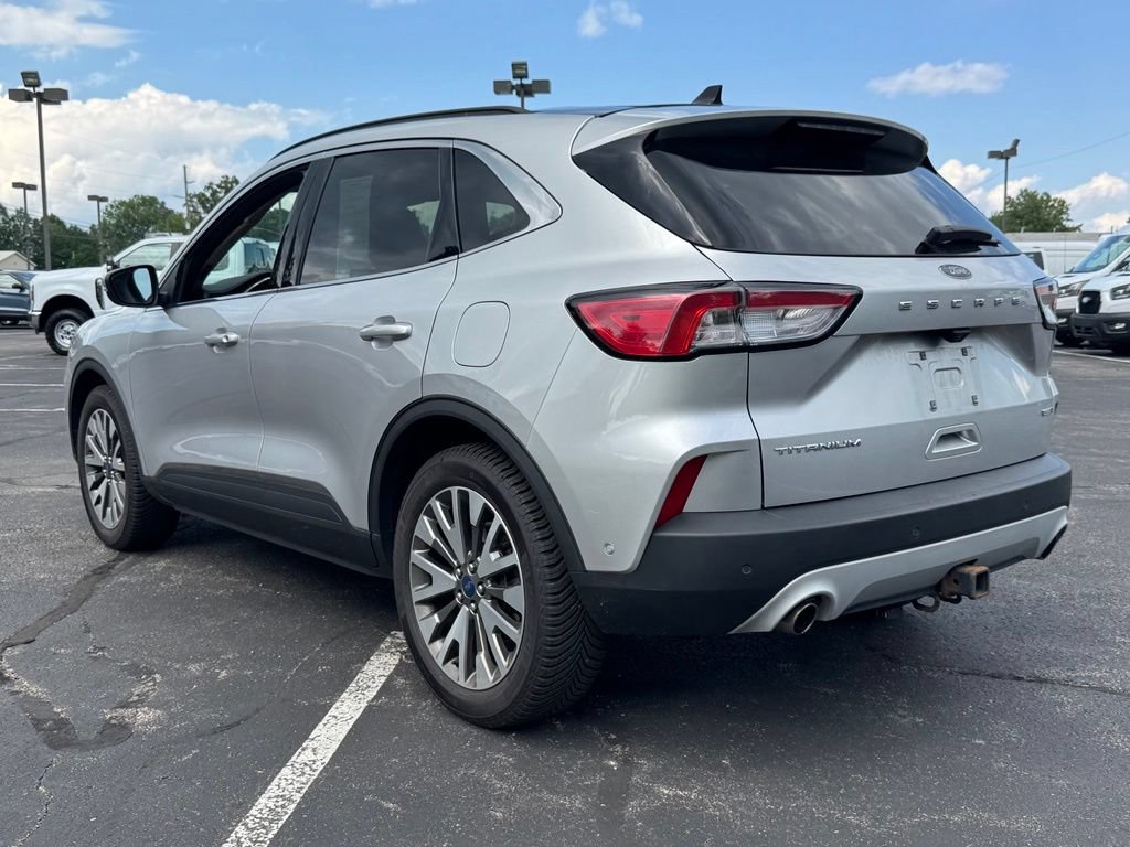 Certified 2020 Ford Escape Titanium AWD/4WD image 8