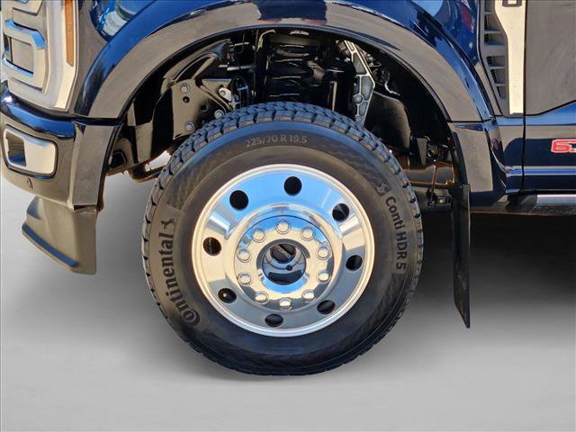 Certified 2024 Ford F450 Platinum image 24