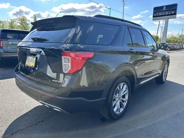 Certified 2023 Ford Explorer XLT w/ Equipment Group 202A image 5