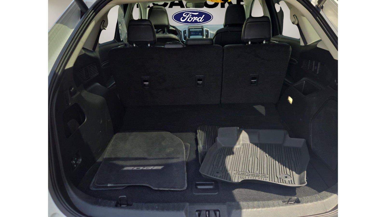 Certified 2024 Ford Edge Titanium w/ Equipment Group 301A AWD/4WD image 22