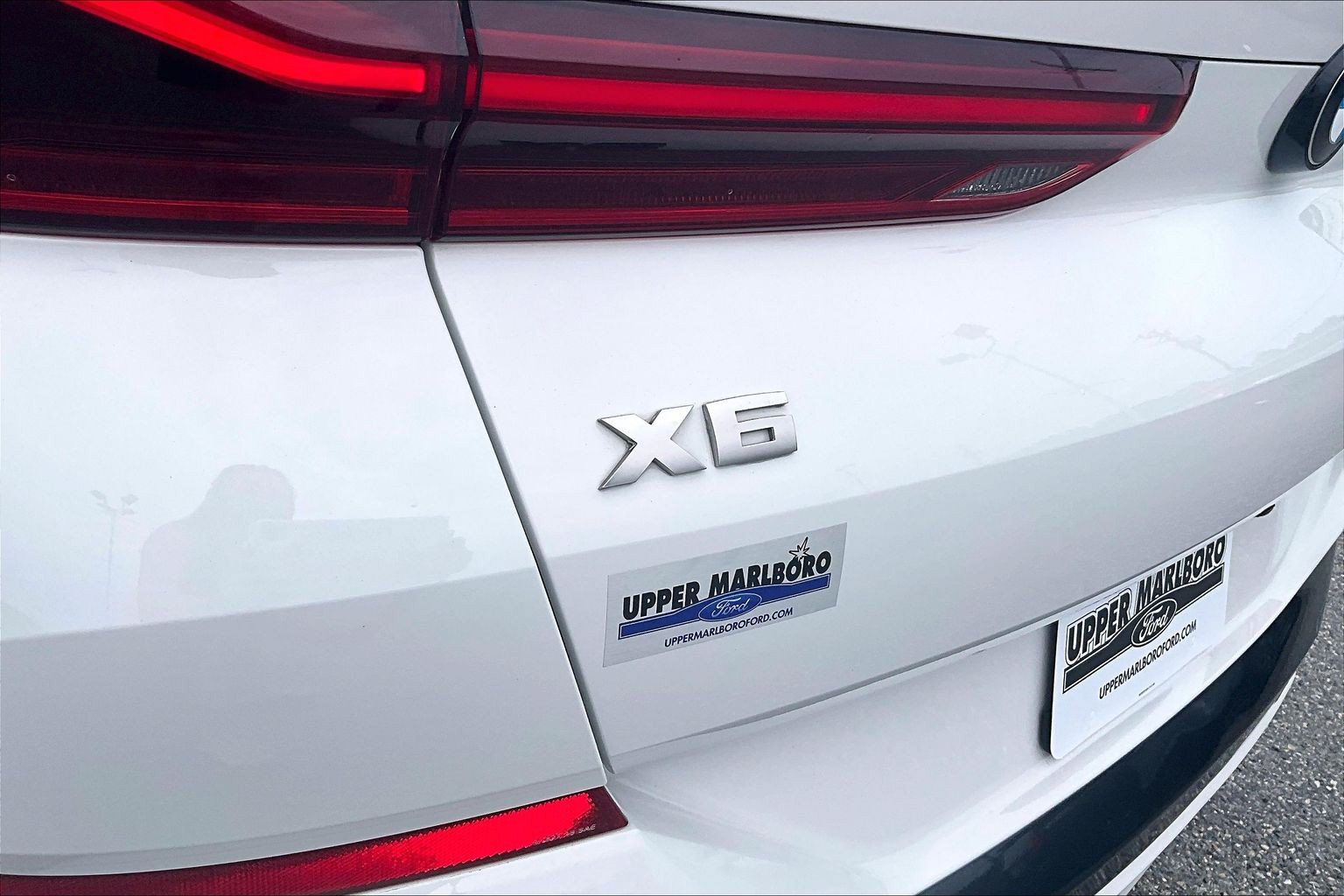 Used 2023 BMW X6 M50i w/ Executive Package AWD/4WD image 8