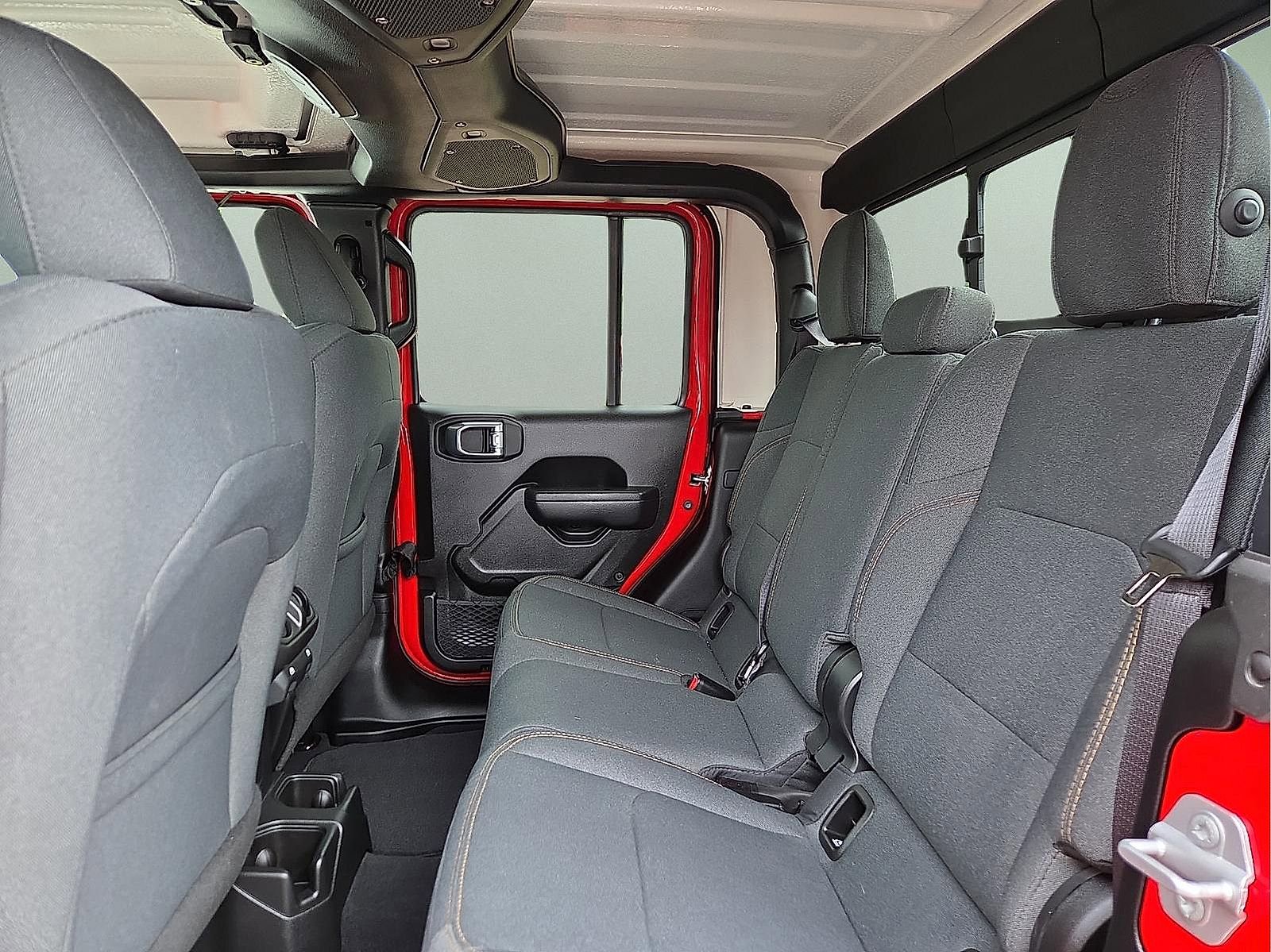 Used 2025 Jeep Gladiator Sport image 10