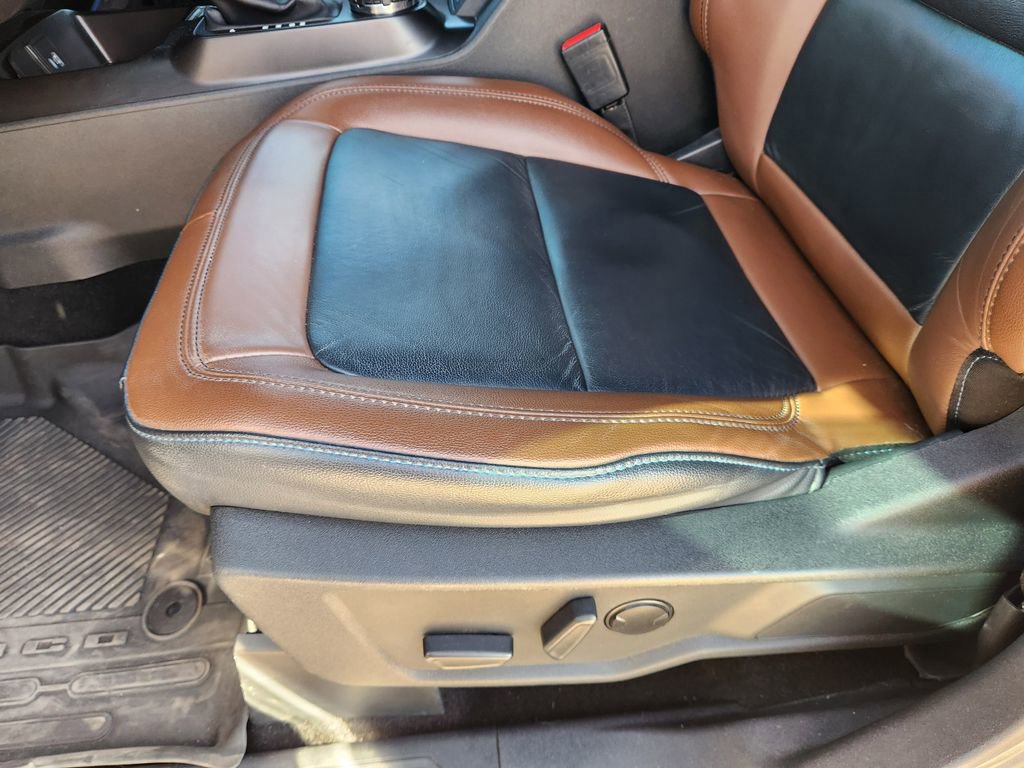 Certified 2023 Ford Bronco Outer Banks w/ Sasquatch Package image 24