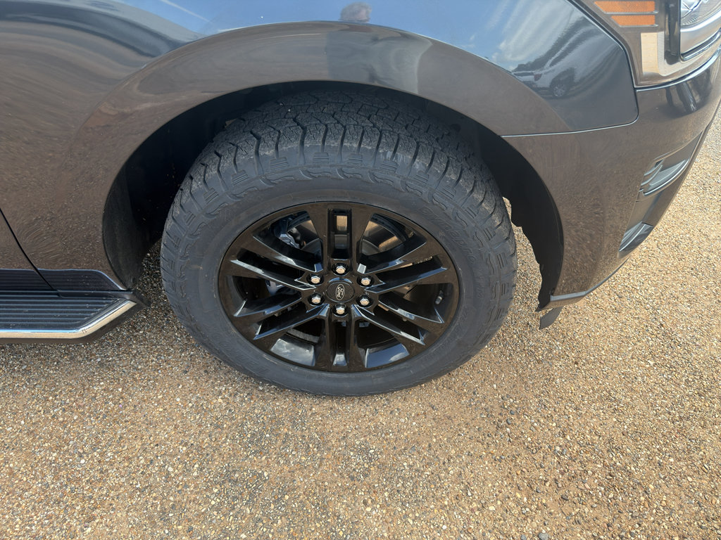 Certified 2022 Ford Expedition XLT RWD image 10