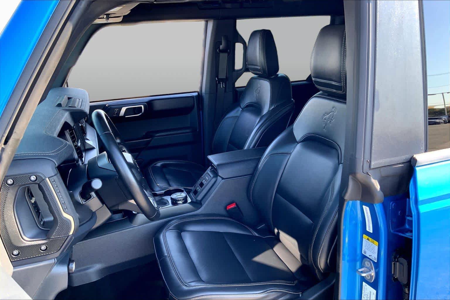 Certified 2025 Ford Bronco Badlands AWD/4WD image 8