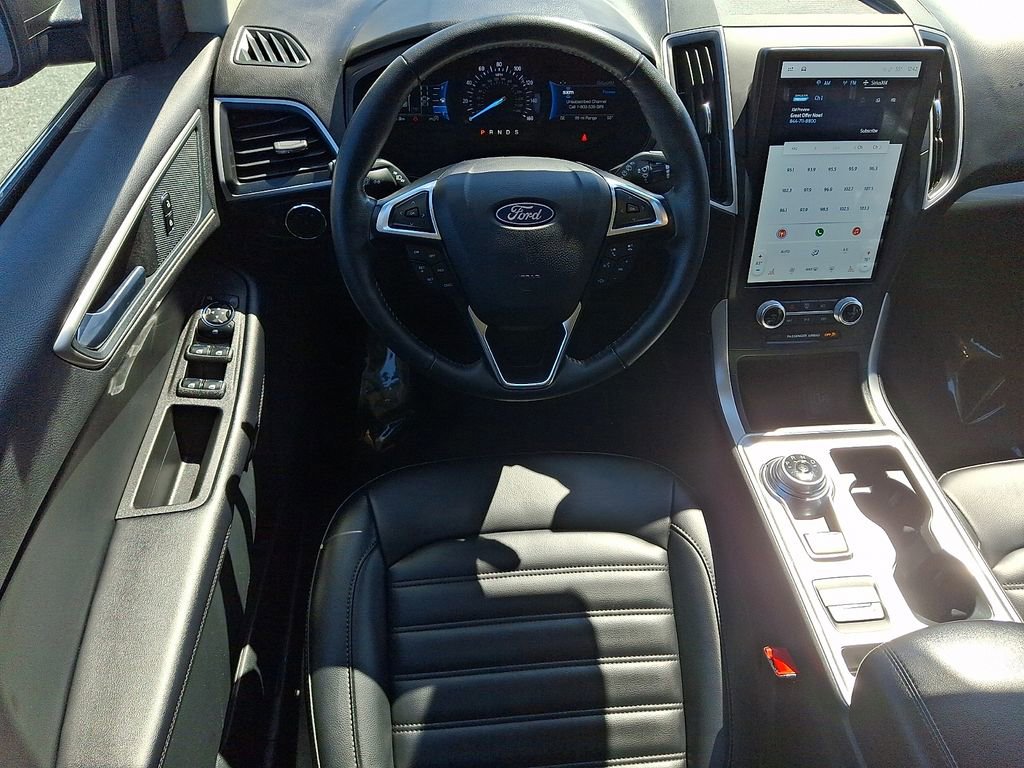 Certified 2024 Ford Edge SEL image 11