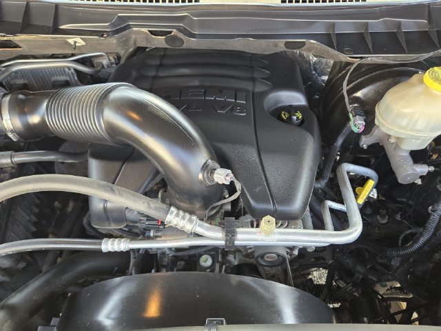 Used 2017 RAM 1500 Laramie AWD/4WD image 29