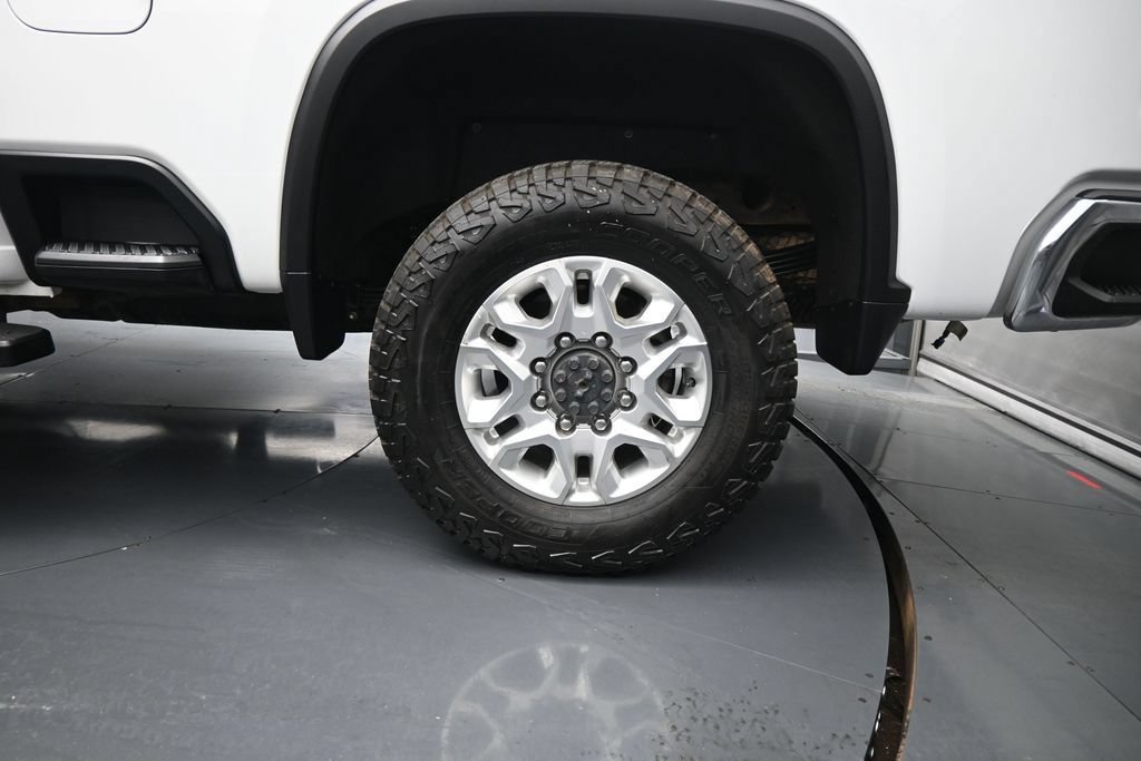 Used 2023 Chevrolet Silverado 2500 LT w/ Convenience Package AWD/4WD image 18