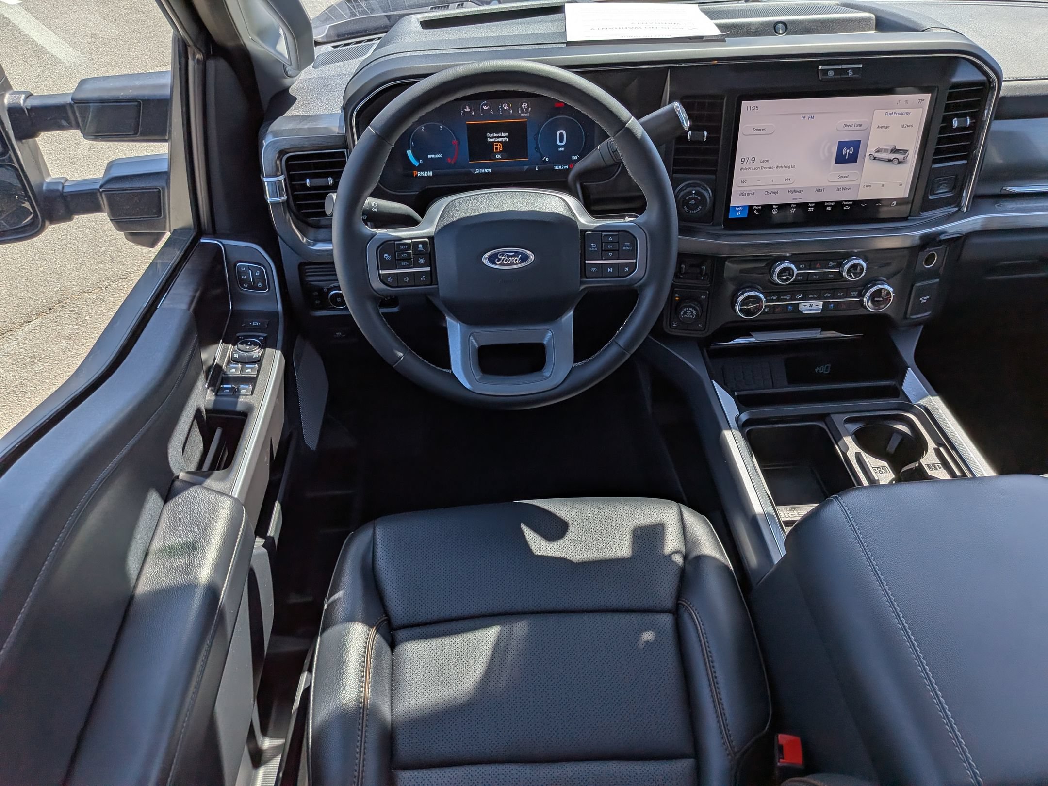 Certified 2025 Ford F250 Lariat w/ Lariat Ultimate Package AWD/4WD image 30