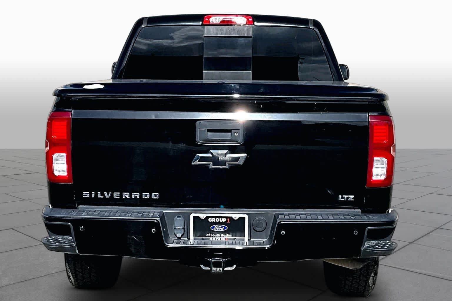Used 2018 Chevrolet Silverado 1500 LTZ Z71 w/ LTZ Plus Package AWD/4WD image 5