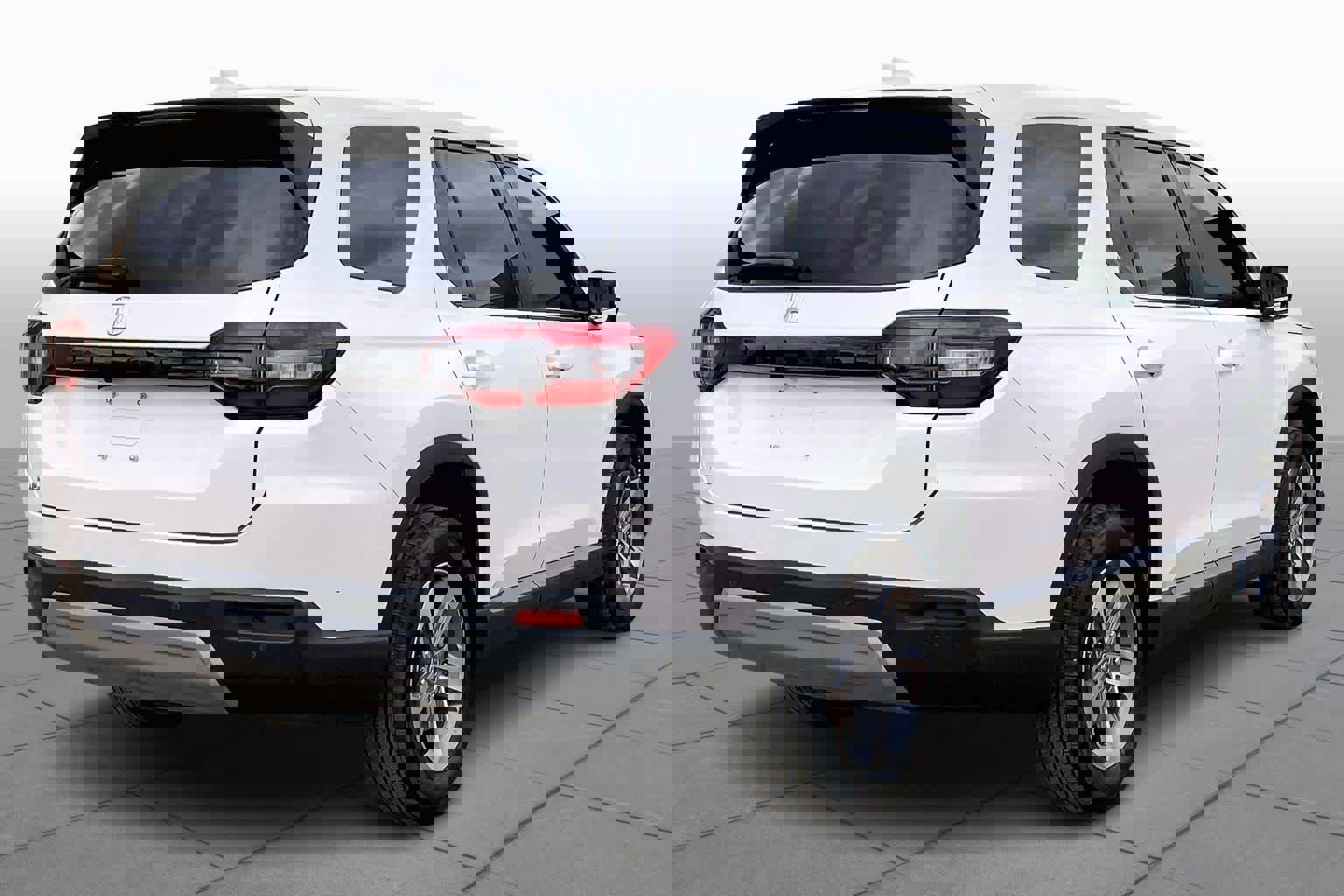 Used 2025 Honda Pilot EX-L image 3