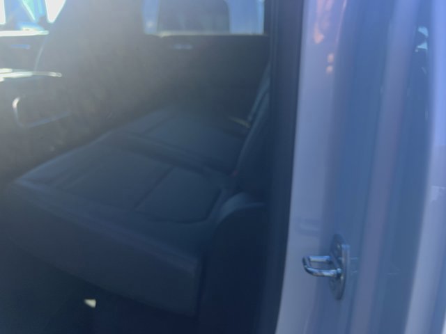 Used 2022 GMC Sierra 3500 Denali w/ Denali Ultimate Package image 18