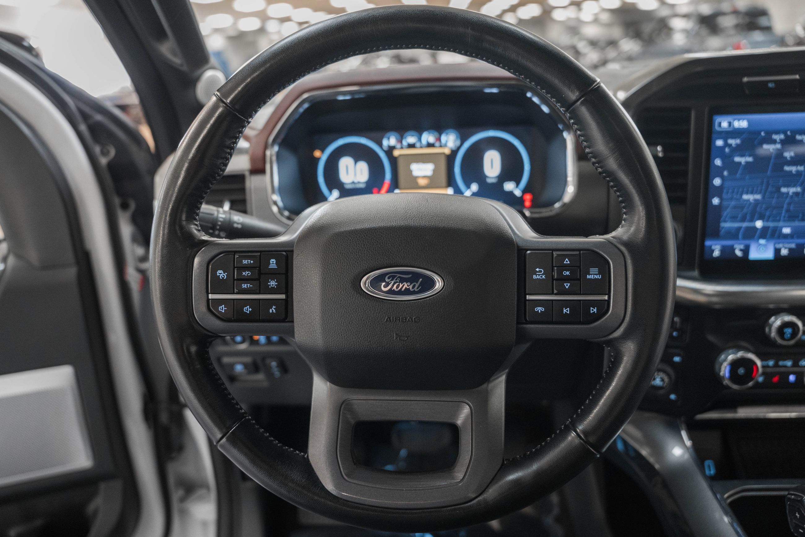 Certified 2023 Ford F150 Lariat w/ Equipment Group 502A High image 40