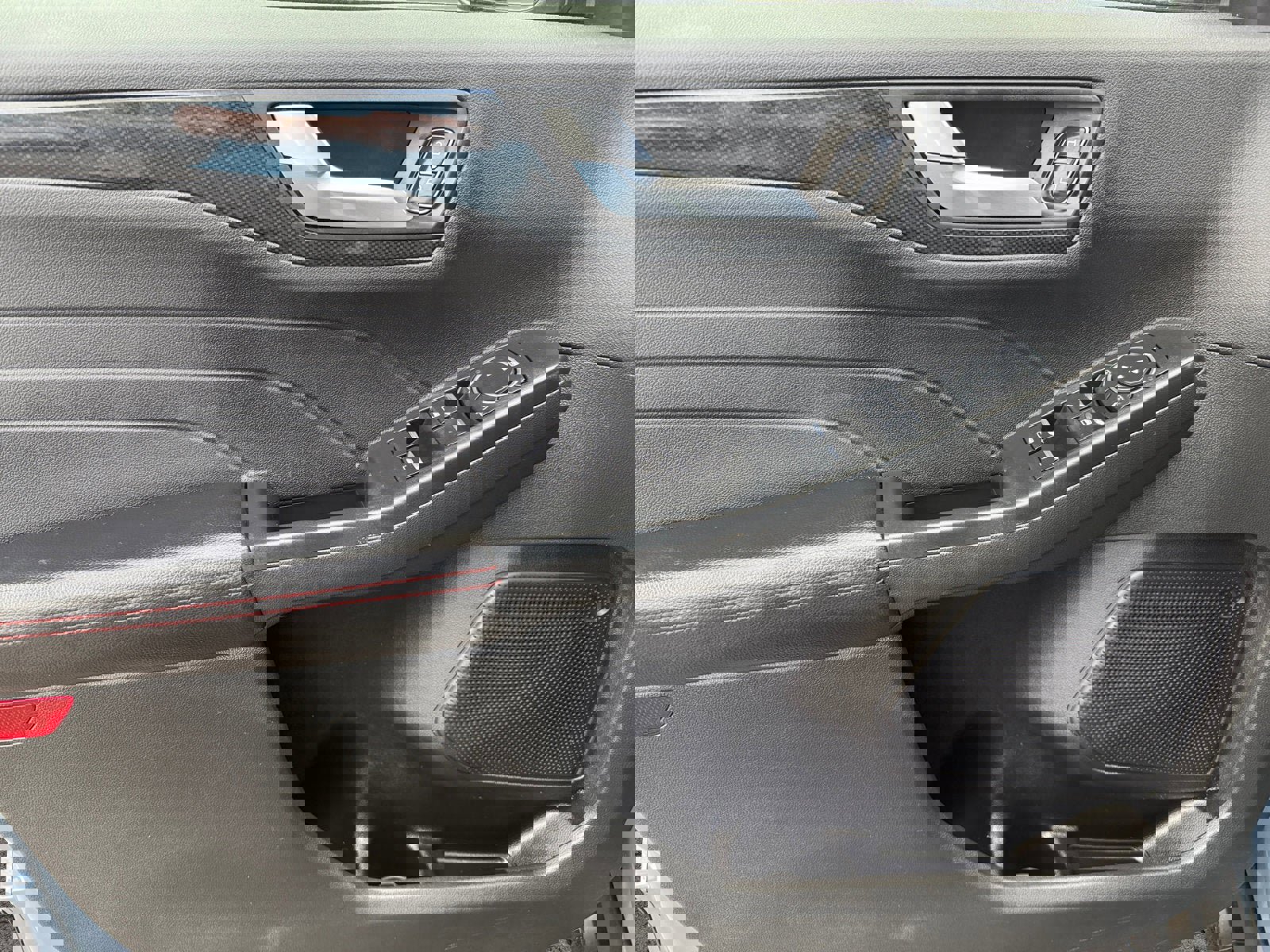 Certified 2023 Ford Escape ST-Line w/ Tech Pack #1 image 10