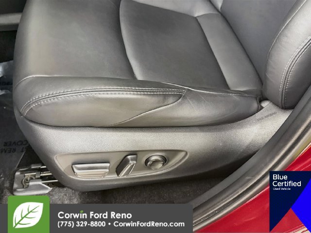 Used 2023 Toyota Venza Nightshade AWD/4WD image 22