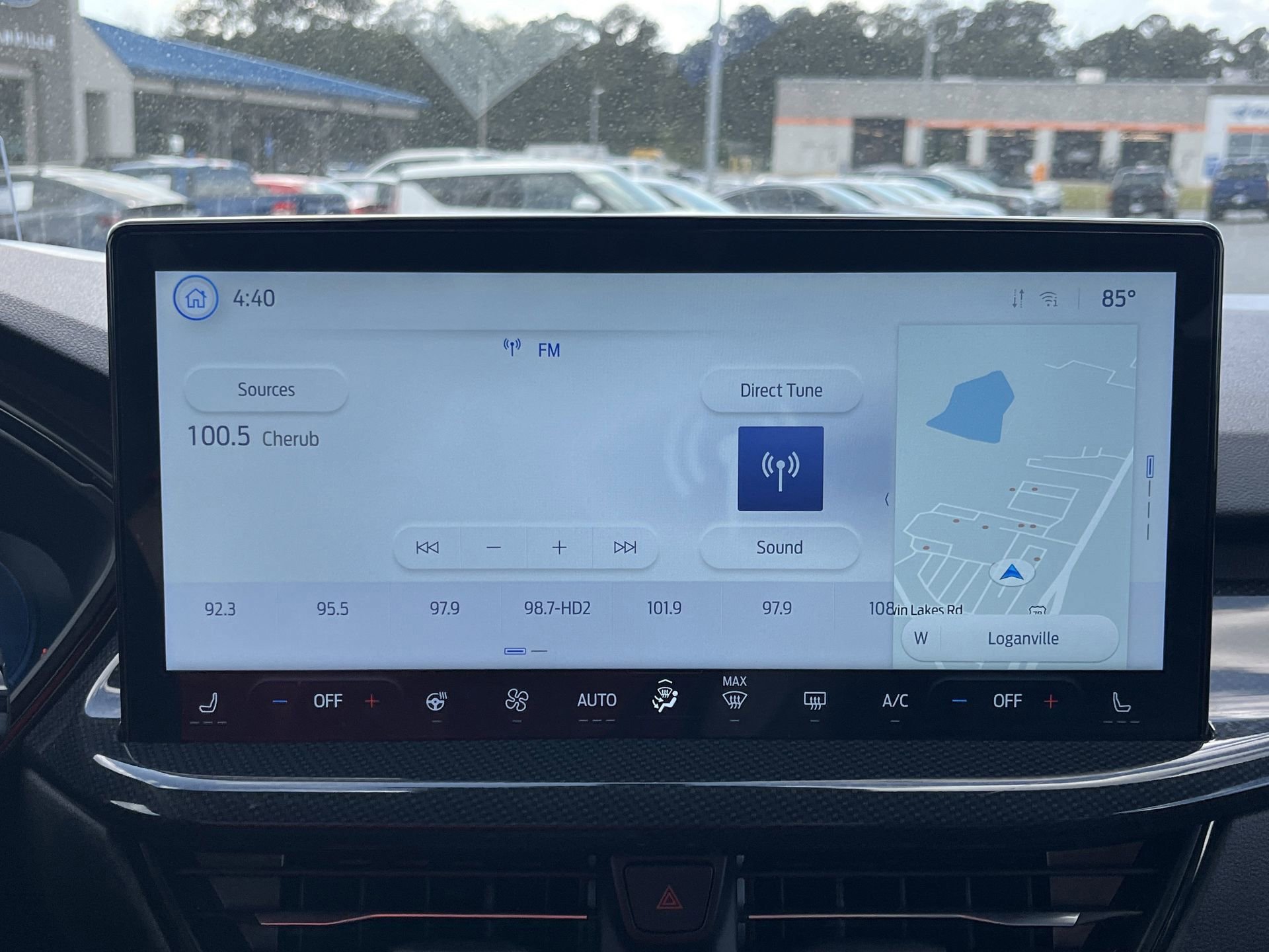 Certified 2025 Ford Escape ST-Line Elite w/ Premium Technology Package image 11