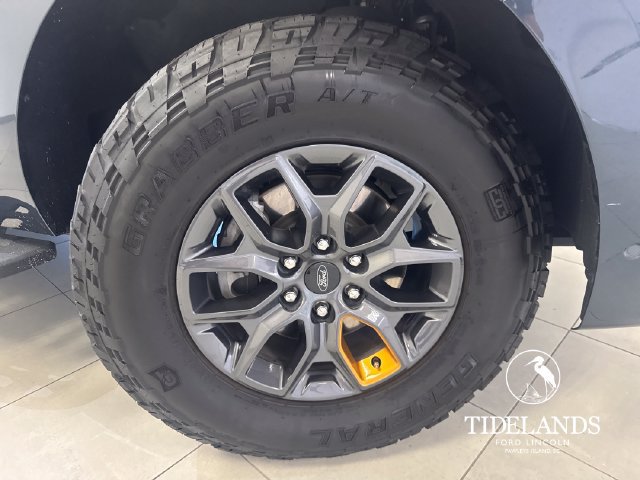 Certified 2025 Ford Expedition Tremor AWD/4WD image 35