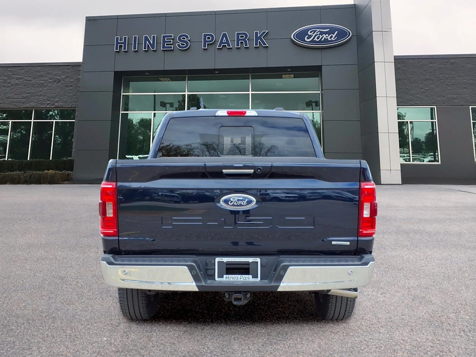 Certified 2022 Ford F150 XLT w/ Equipment Group 302A High AWD/4WD image 6