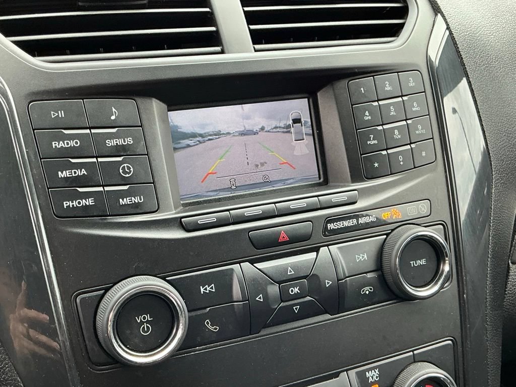 Certified 2018 Ford Explorer XLT FWD image 47