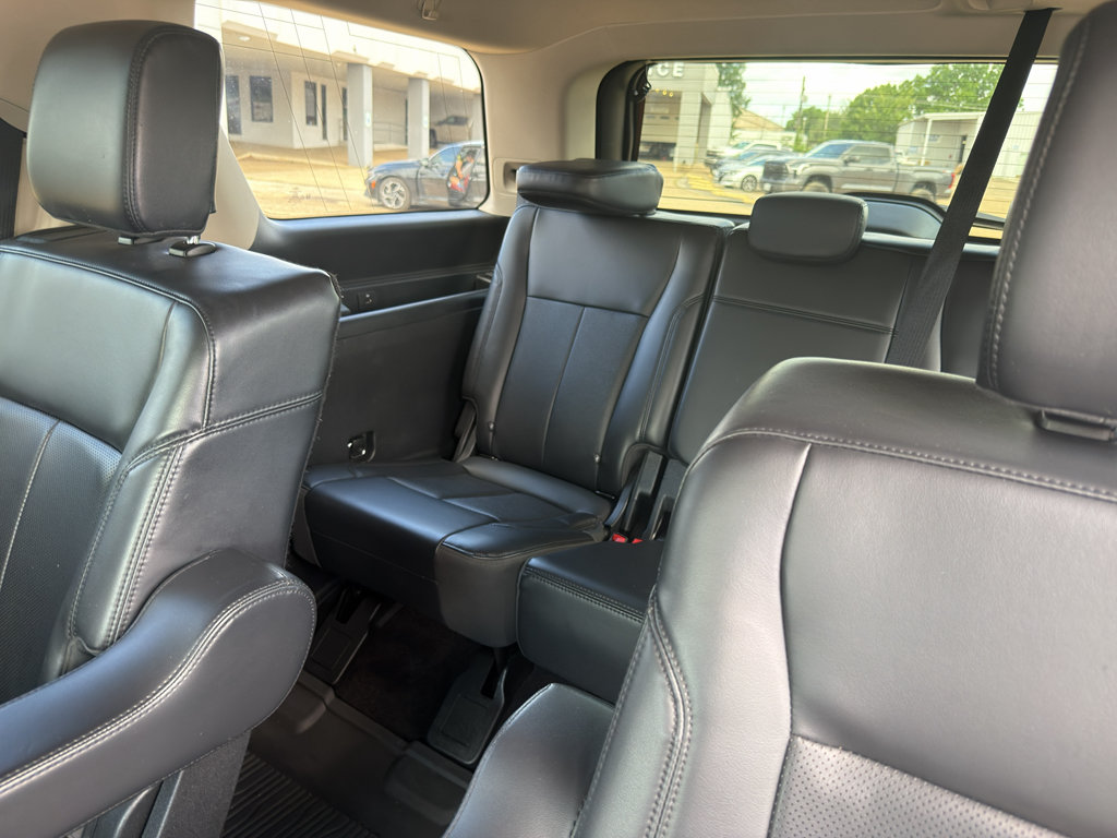 Certified 2022 Ford Expedition XLT RWD image 21