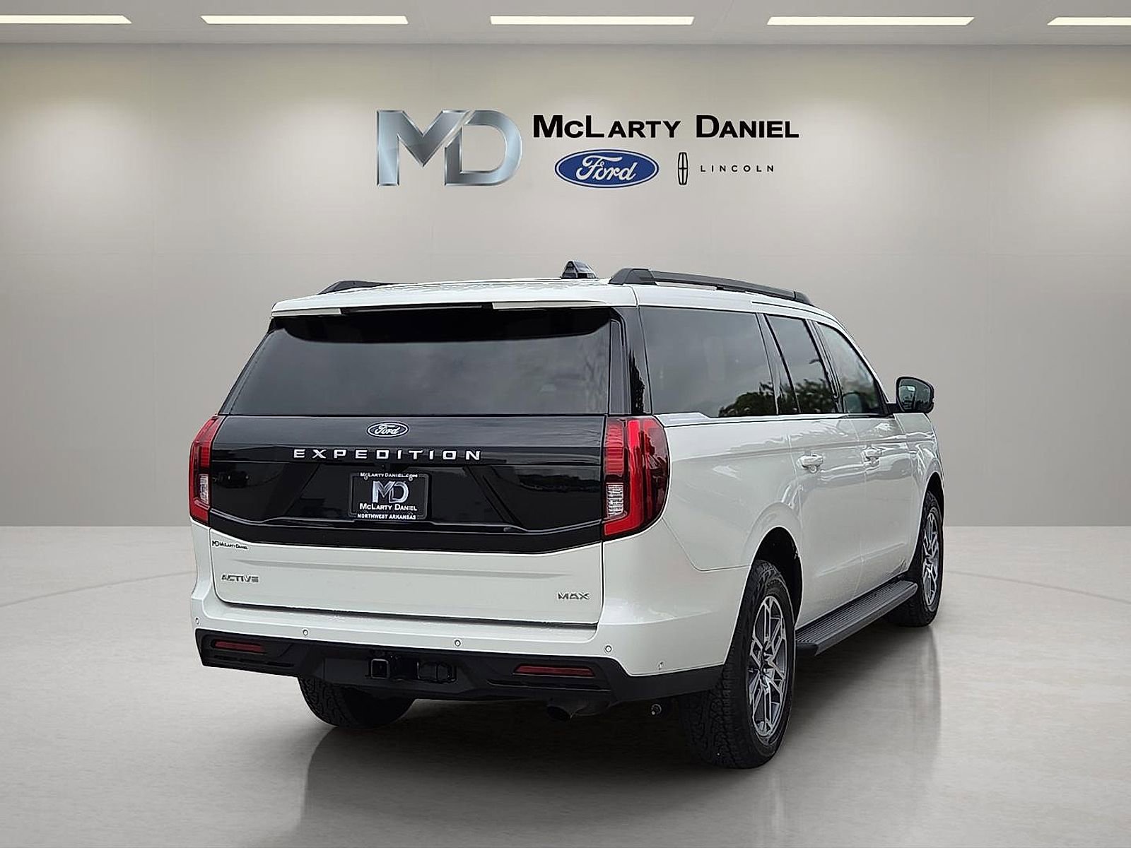 Certified 2025 Ford Expedition Max Active AWD/4WD image 5
