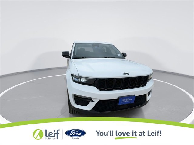 Used 2023 Jeep Grand Cherokee Limited w/ Black Appearance Package image 13