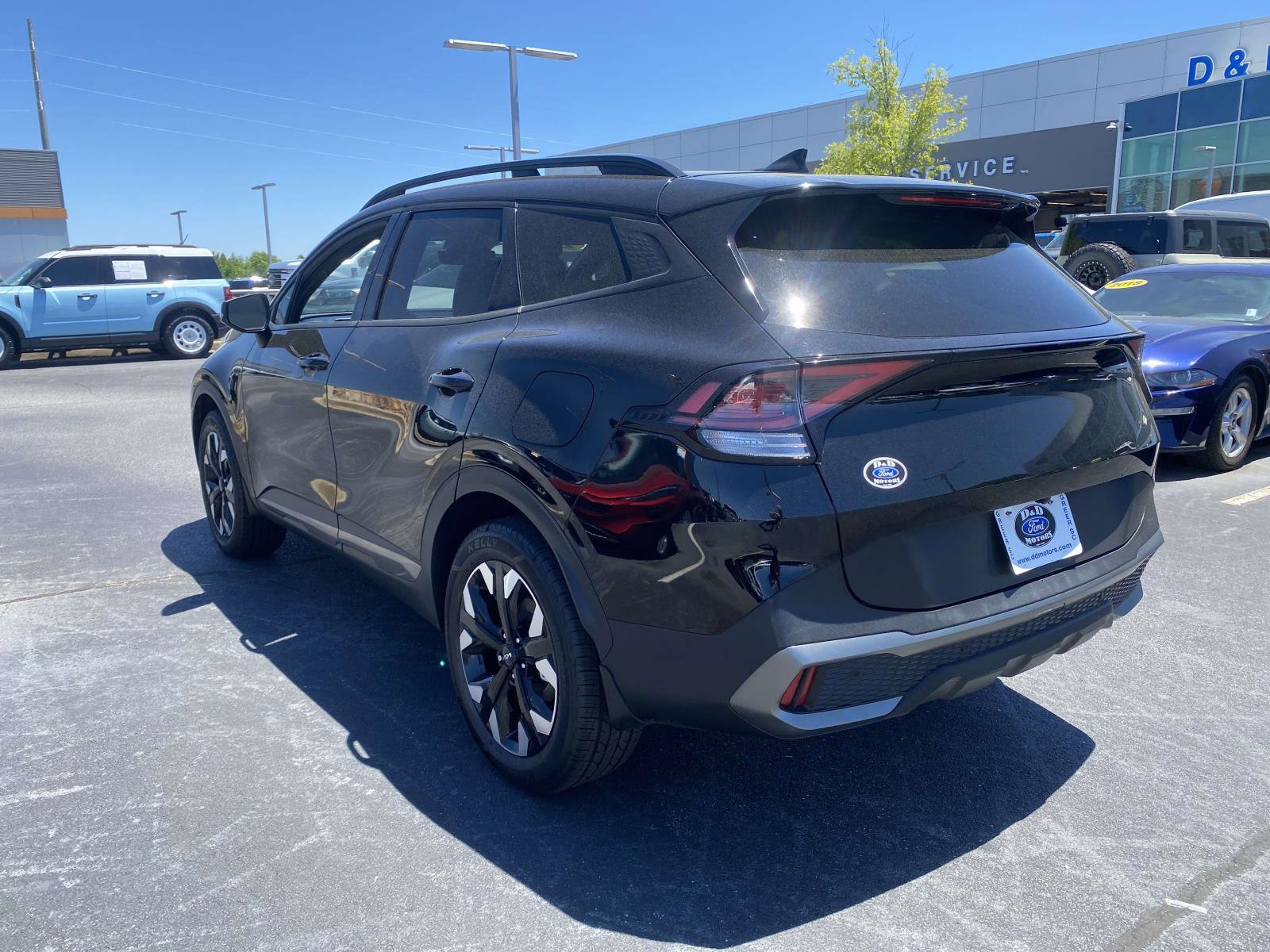 Used 2023 Kia Sportage X-Line w/ X-Line Premium Package AWD/4WD image 5