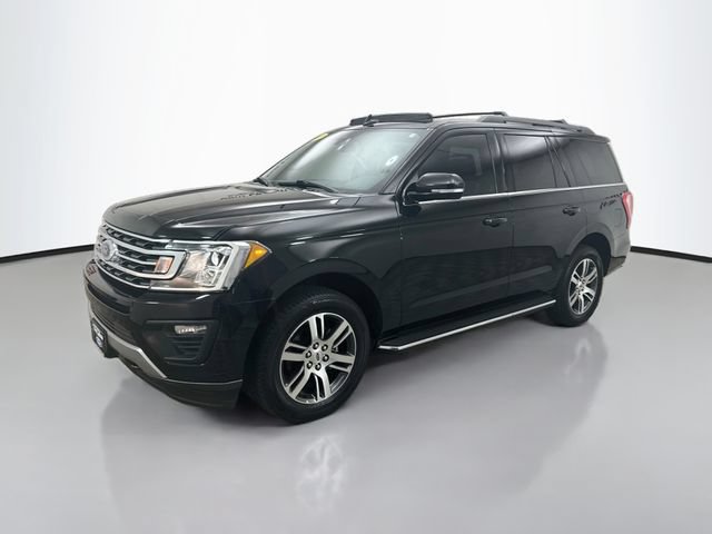 Certified 2020 Ford Expedition XLT w/ Equipment Group 202A AWD/4WD image 3