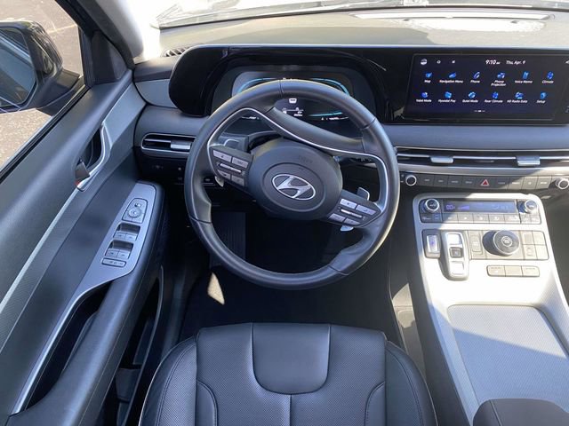 Used 2023 Hyundai Palisade SEL FWD image 16