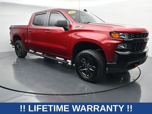 Used 2021 Chevrolet Silverado 1500 Custom Trail Boss AWD/4WD image 2