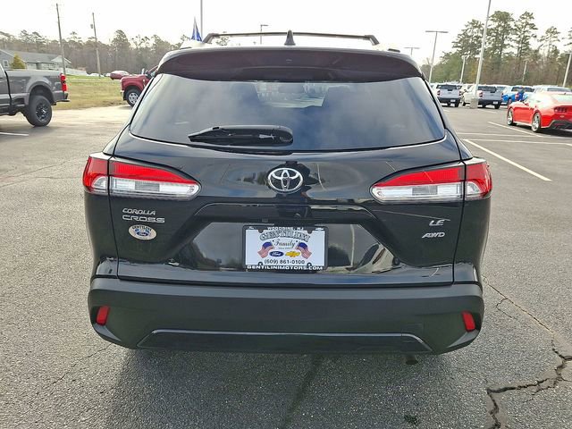 Used 2024 Toyota Corolla Cross LE w/ Moonroof Package AWD/4WD image 7