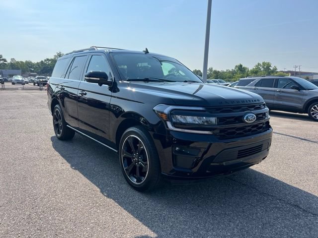Certified 2023 Ford Expedition Limited AWD/4WD image 2