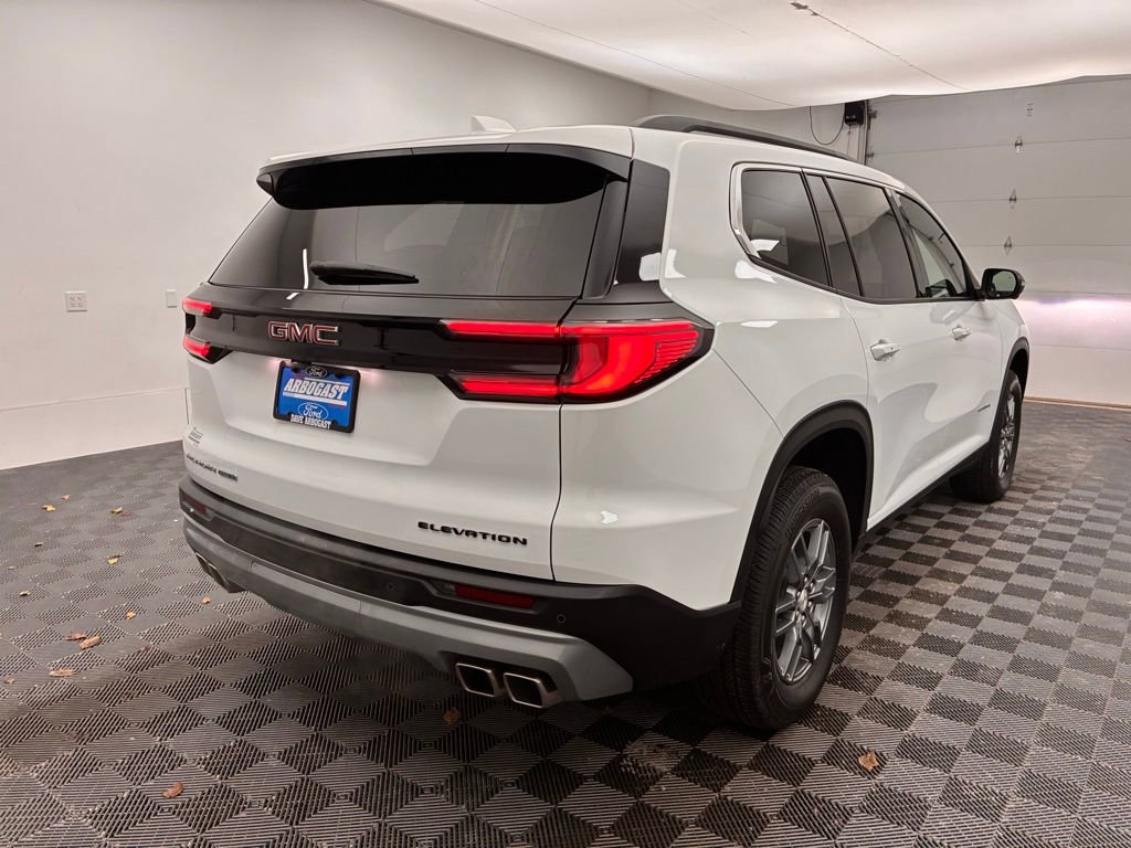 Used 2025 GMC Acadia Elevation image 7