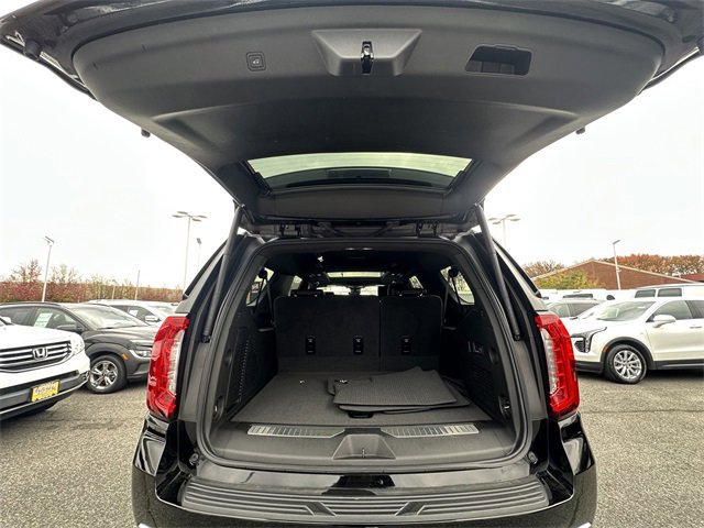 Used 2024 GMC Yukon XL Denali w/ Advanced Technology Package image 44