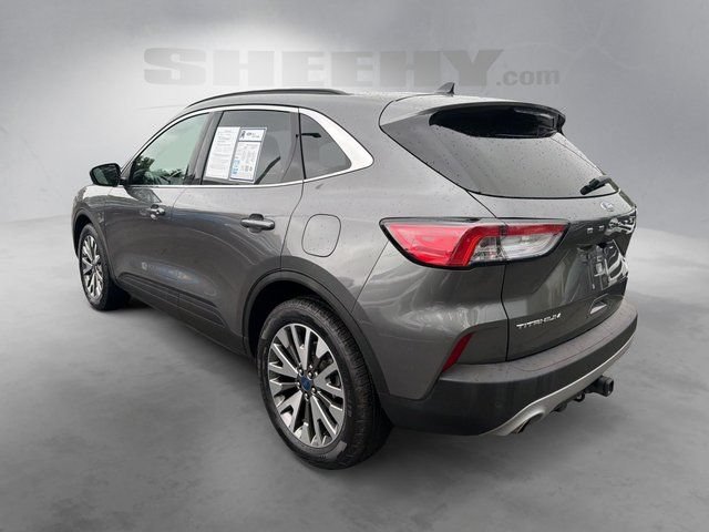 Certified 2022 Ford Escape Titanium w/ Class II Trailer Tow Package AWD/4WD image 13